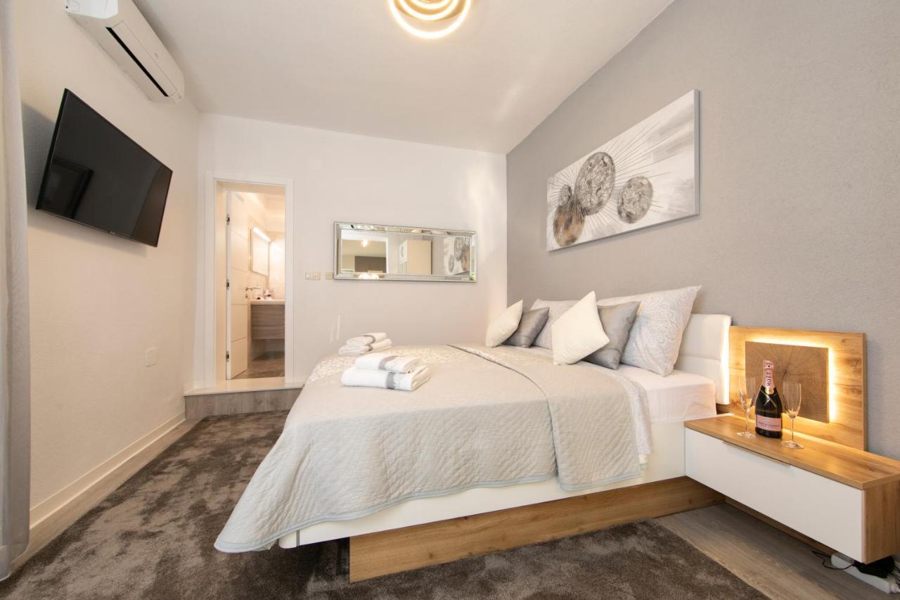 טוצפי Apartments Ozrenka מראה חיצוני תמונה