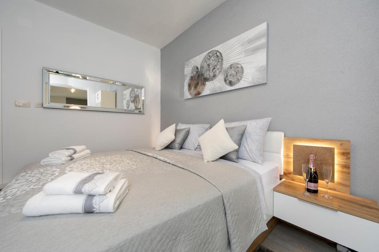טוצפי Apartments Ozrenka מראה חיצוני תמונה