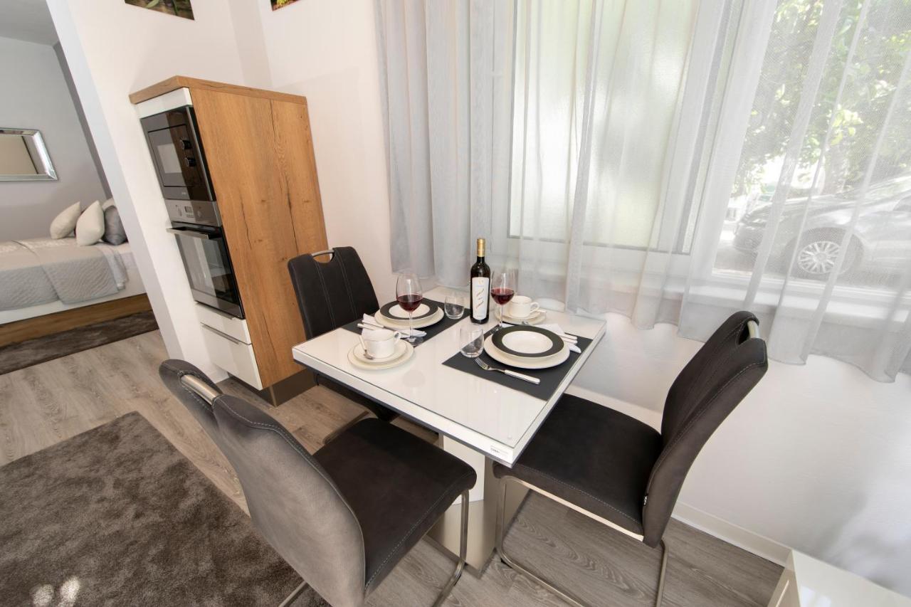 טוצפי Apartments Ozrenka מראה חיצוני תמונה