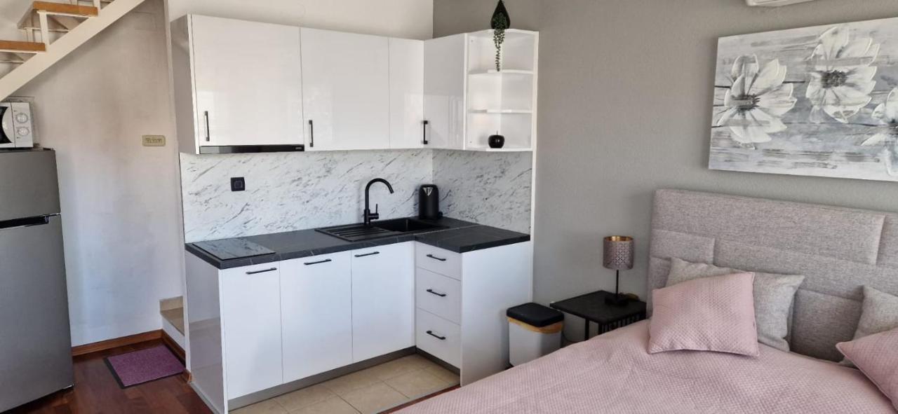 טוצפי Apartments Ozrenka מראה חיצוני תמונה